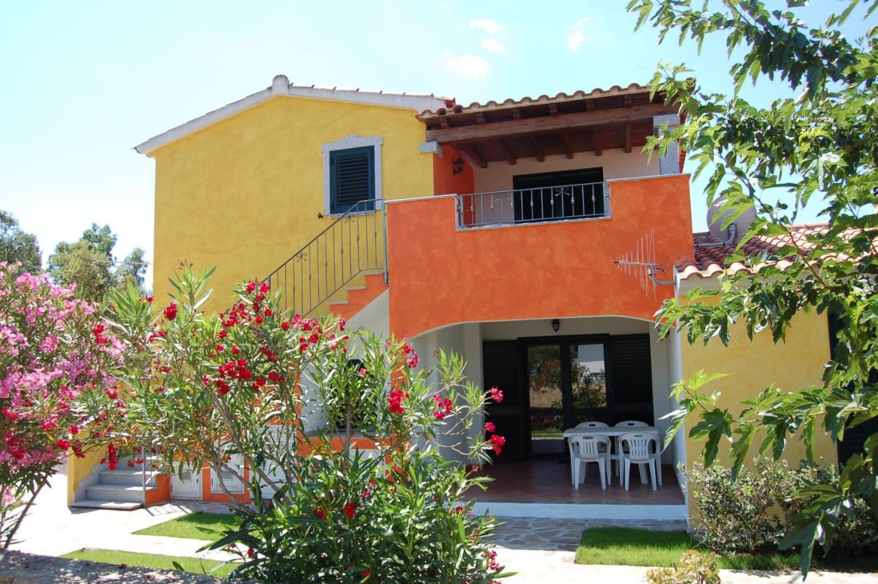 Via Costantino Apartment Budoni Exterior photo