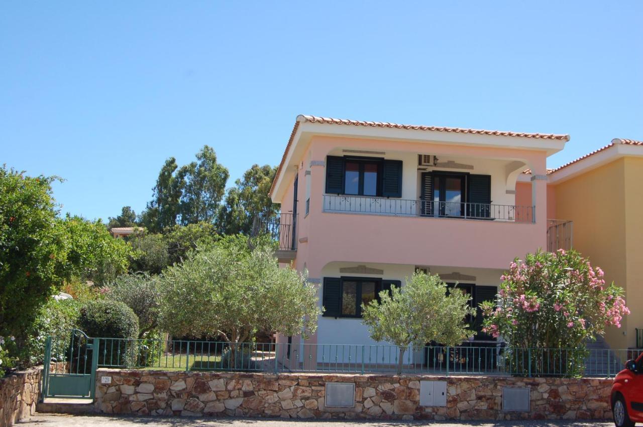 Via Costantino Apartment Budoni Exterior photo