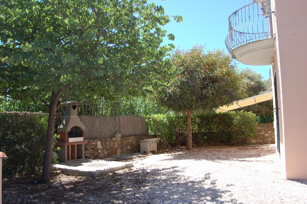 Via Costantino Apartment Budoni Exterior photo
