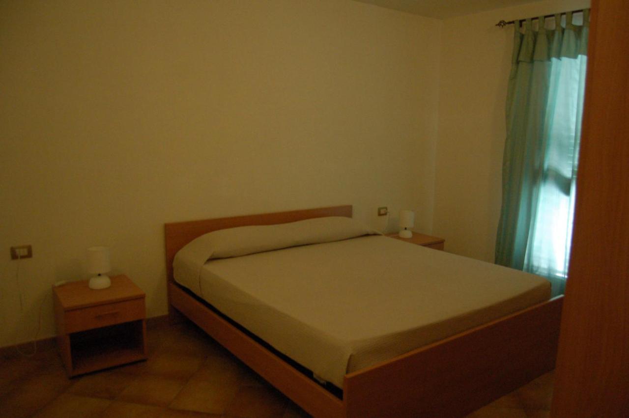 Via Costantino Apartment Budoni Exterior photo