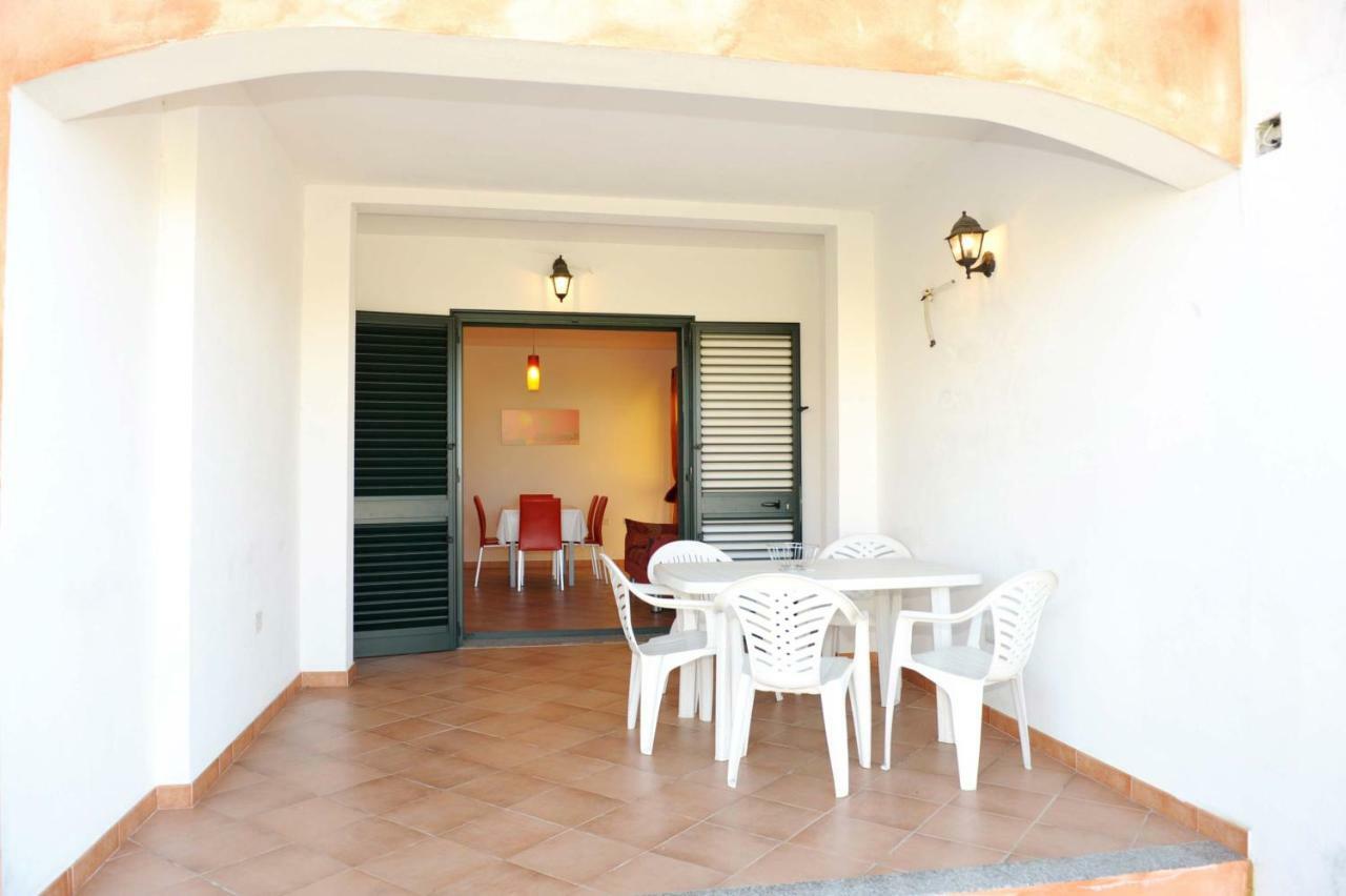 Via Costantino Apartment Budoni Exterior photo