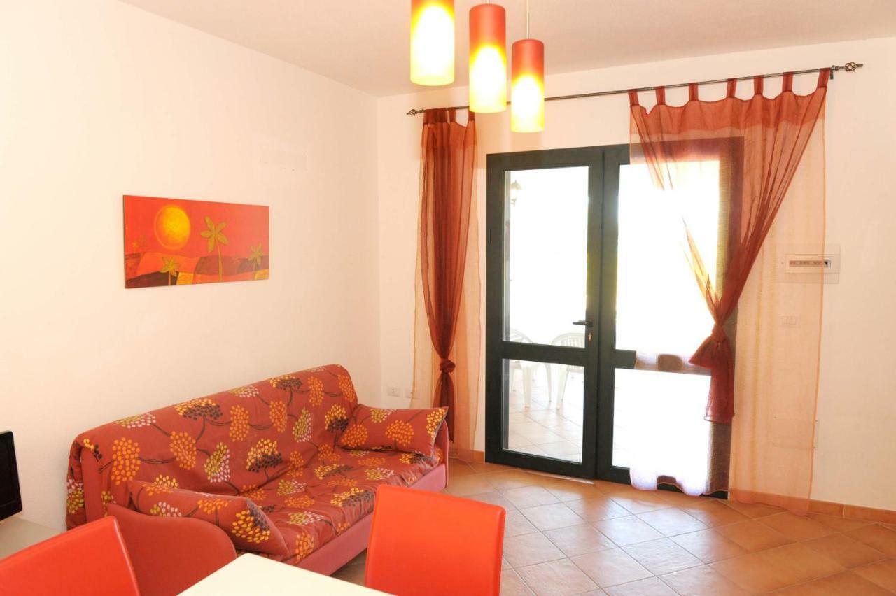 Via Costantino Apartment Budoni Exterior photo